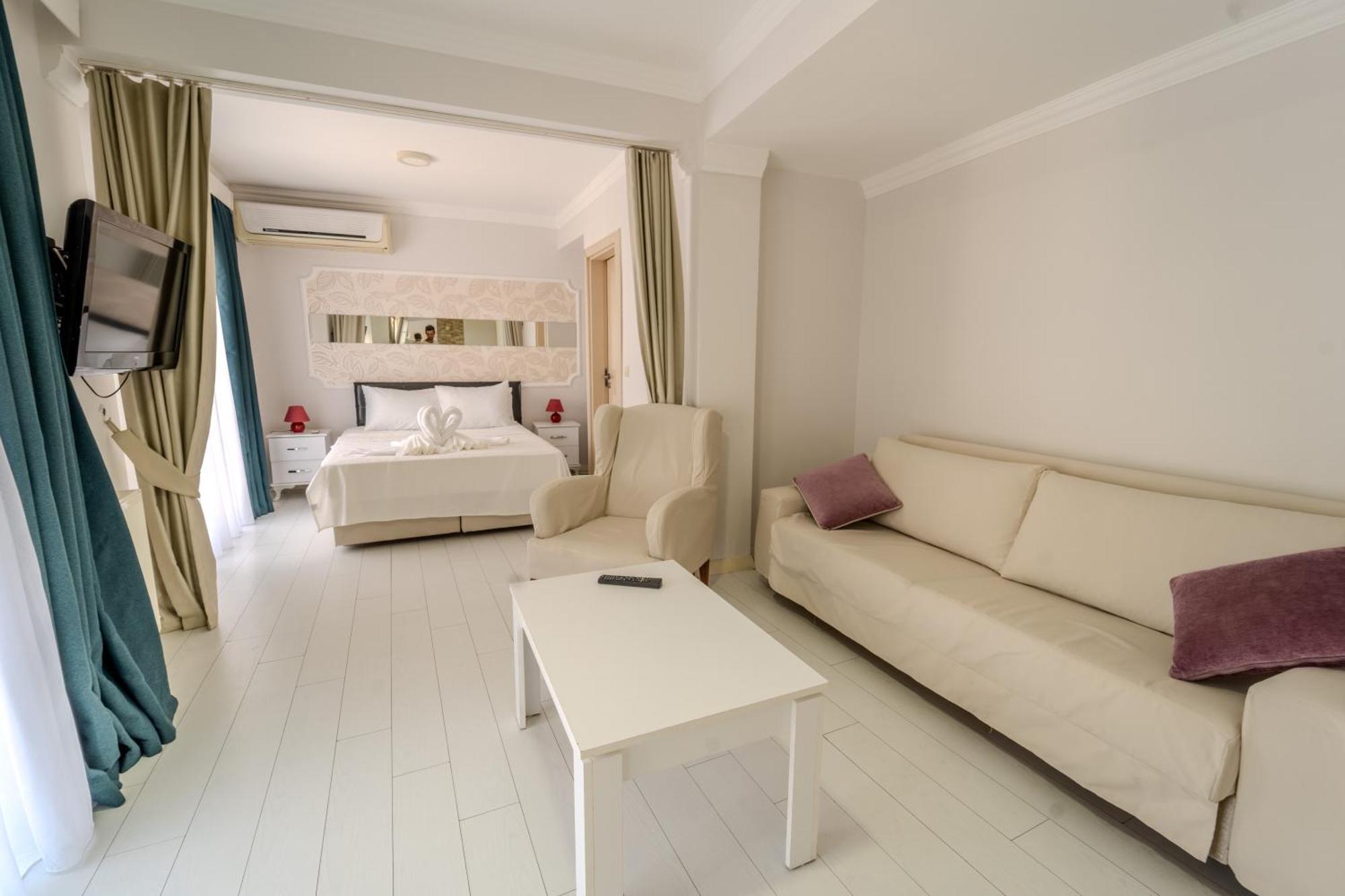 Mia Hill Suites Bodrum Exteriér fotografie